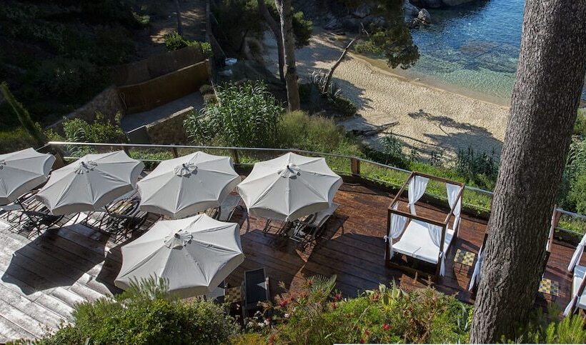 בית מלון כפרי Cala Del Pi   Adults Only