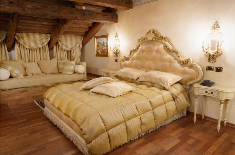 هتل The Foscarini