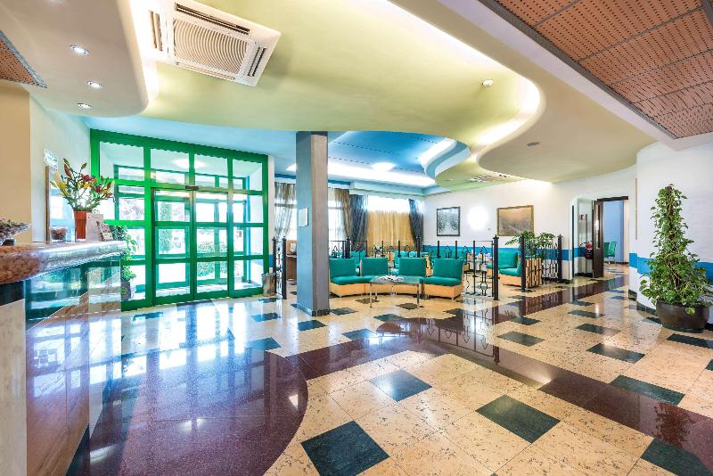 בית מלון כפרי West Point Airport