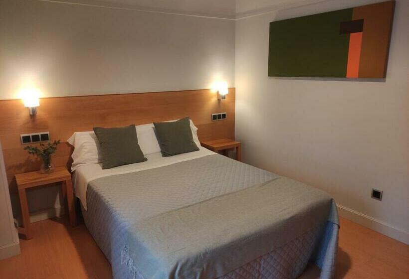 Hostal Mayor 71