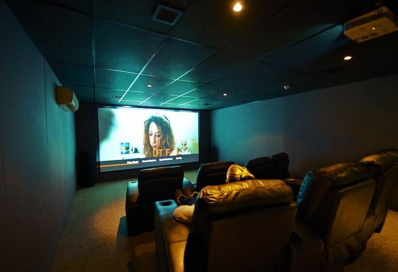 فندق Awa Boutique + Design