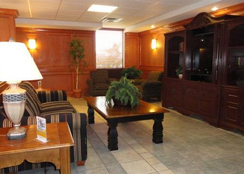 בית מלון כפרי Comfort Suites University