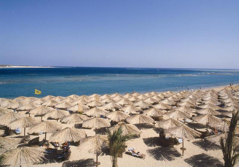 ホテル Jaz Makadi Oasis Resort