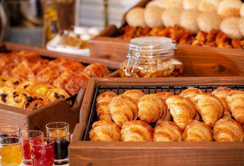 ホテル Monterey Kyoto