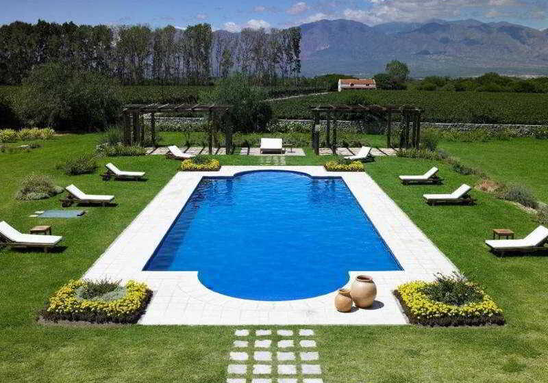 هتل Patios De Cafayate