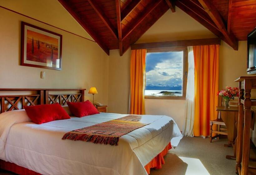 هتل Terraza Coirones