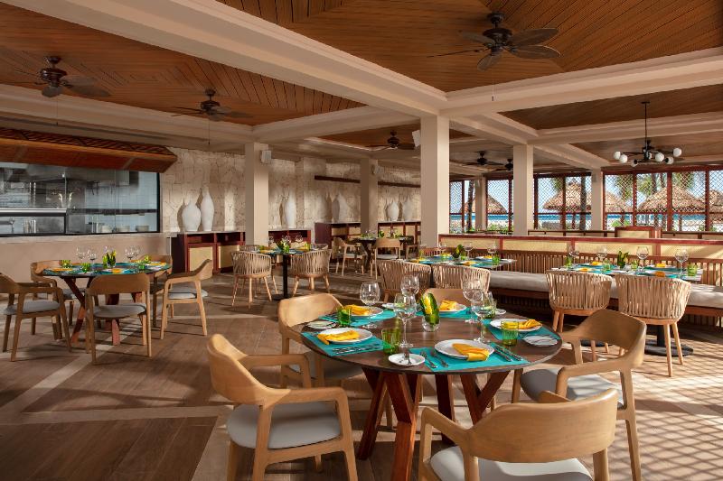 استراحتگاه Dreams Aventuras Riviera Maya   All Inclusive