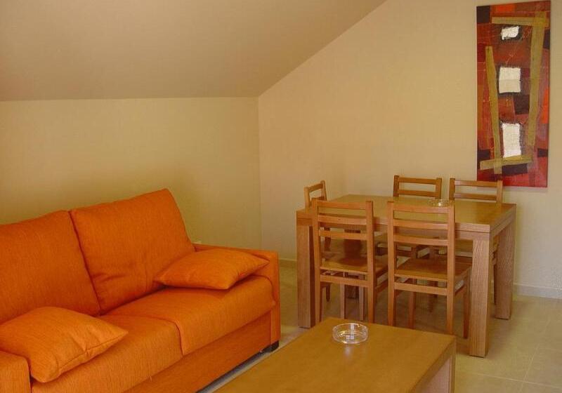 Apartamentos Trisquel