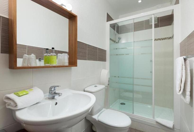 Отель Ajoncs D Or