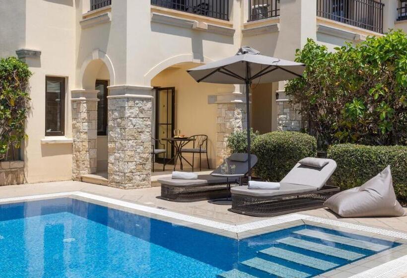 هتل Aphrodite Hills