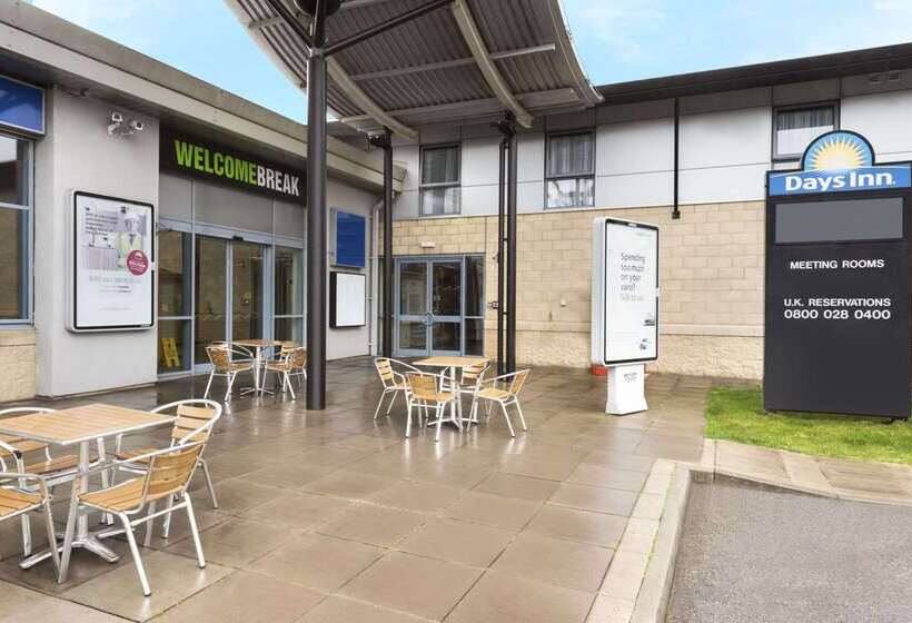 هتل Days Inn By Wyndham Donington