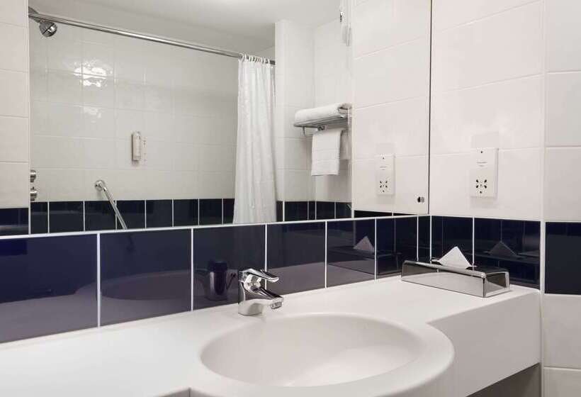 فندق Days Inn By Wyndham Telford Ironbridge