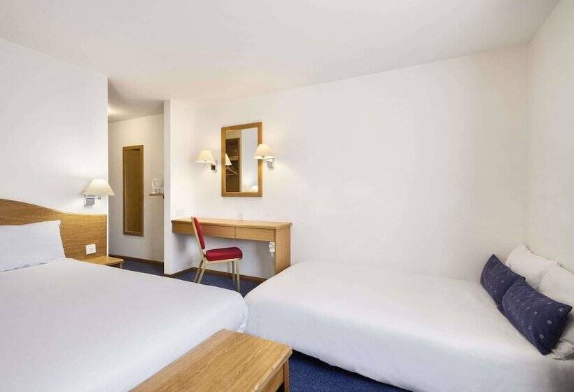 فندق Days Inn By Wyndham Telford Ironbridge