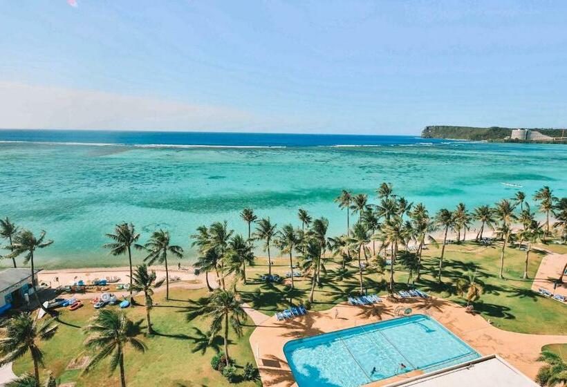هتل Crowne Plaza Resort Guam
