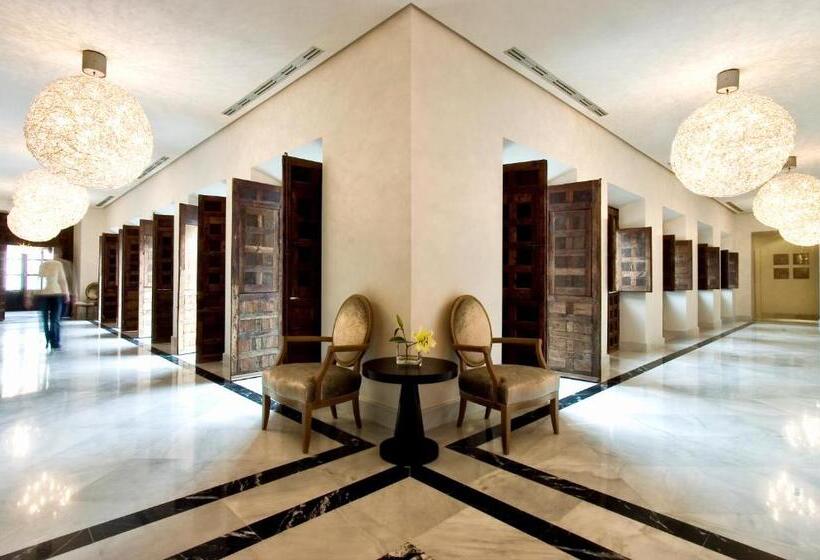 Hospes Palacio Del Bailio, A Member Of Design Hotels