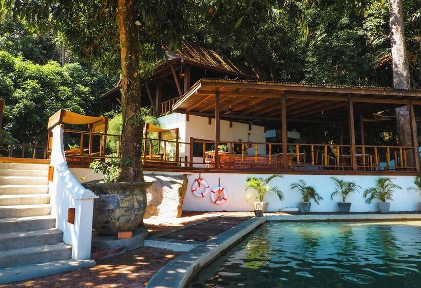 هتل Japamala Resort By Samadhi – Age 12 And Above Only