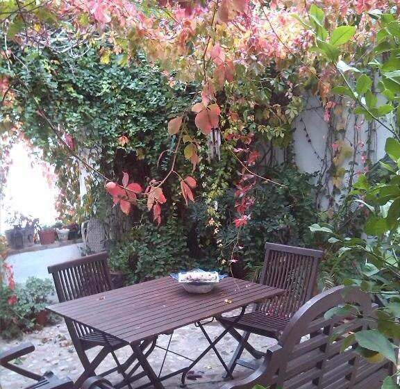 هتل La Casa De Bovedas Charming Inn