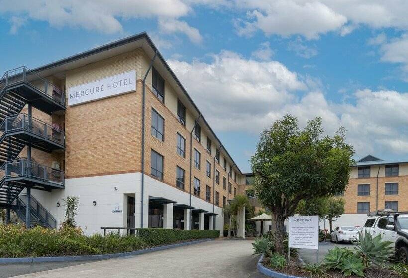هتل Mercure Brisbane Garden City