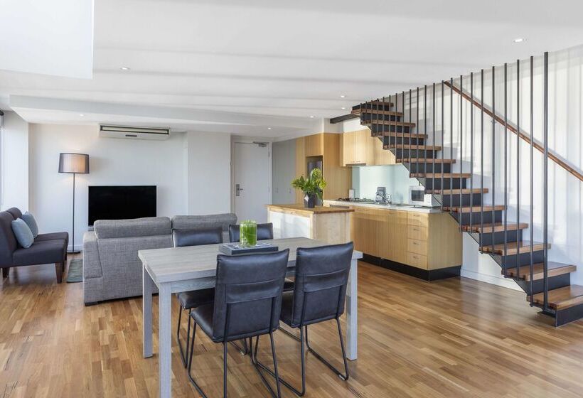 בית מלון כפרי Oaks Melbourne On Market