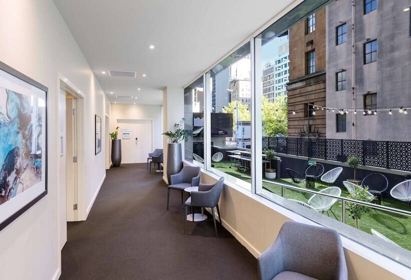 בית מלון כפרי Oaks Melbourne On Market