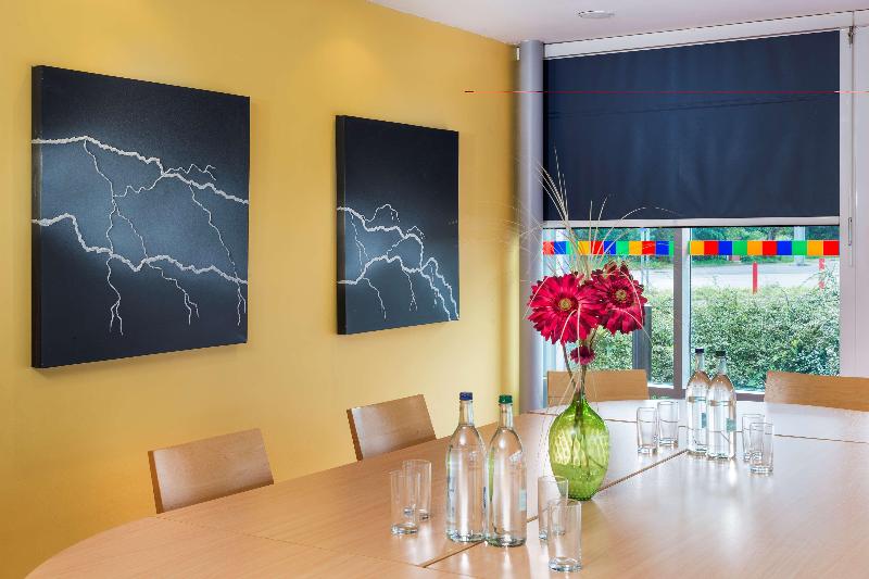 هتل Park Inn By Radisson Birmingham Walsall