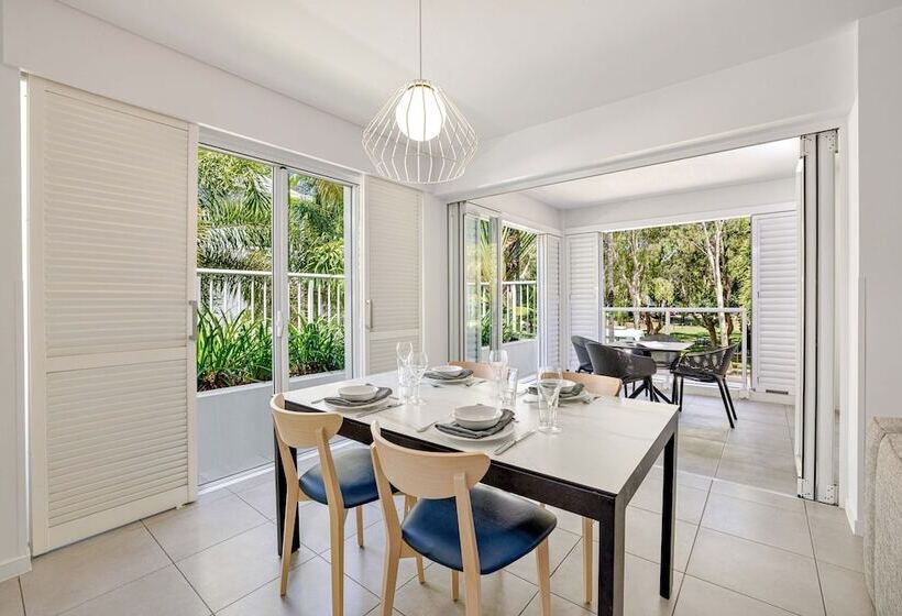 فندق Peppers Beach Club