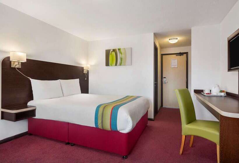 בית מלון כפרי Ramada London South Mimms
