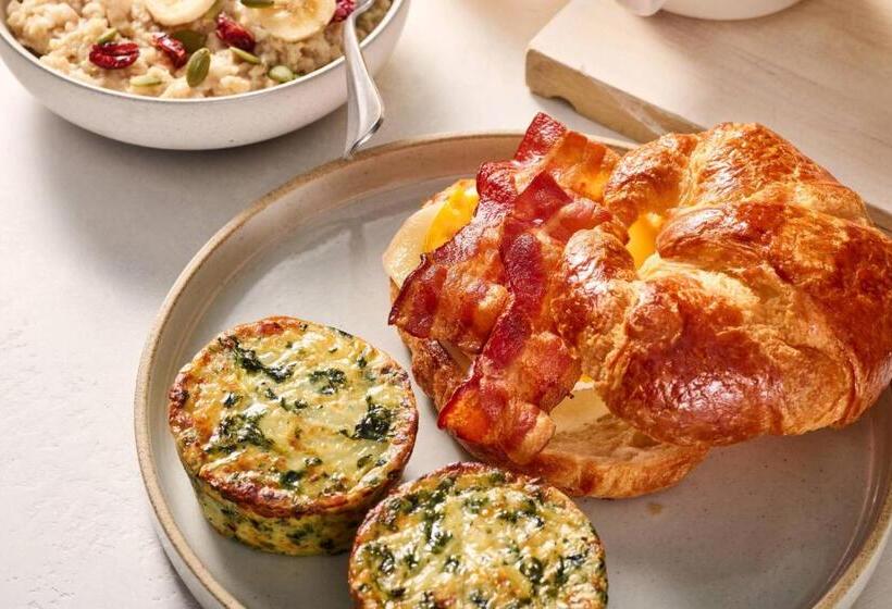 هتل Residence Inn By Marriott Chesapeake Greenbrier