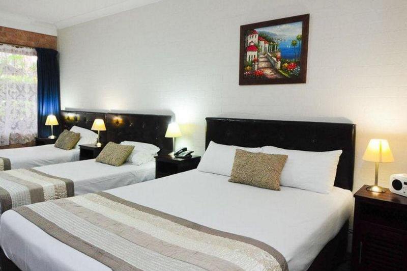 هتل Sanctuary Resort Motor Inn