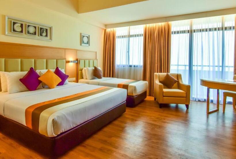 בית מלון כפרי Hompton By The Beach Penang