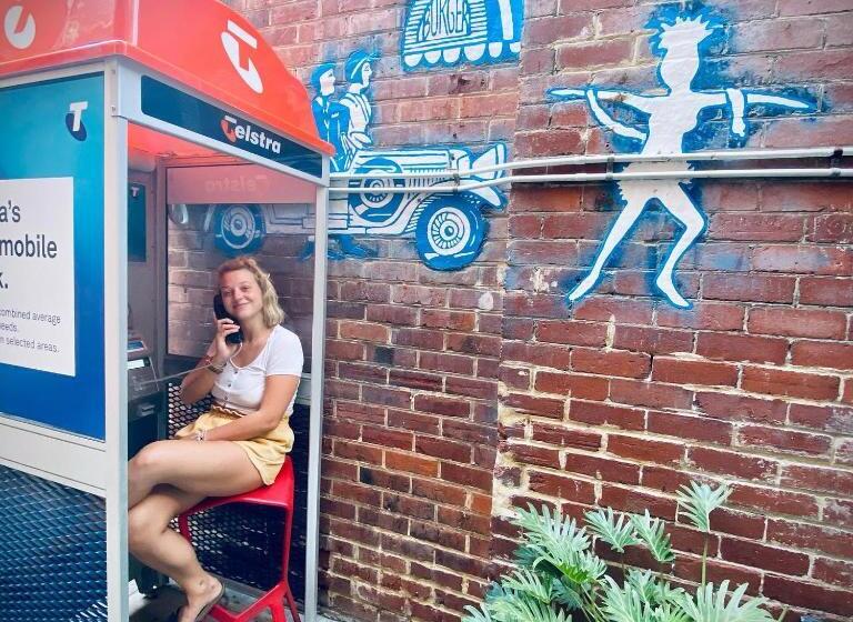 فندق Sundancer Backpackers Hostel