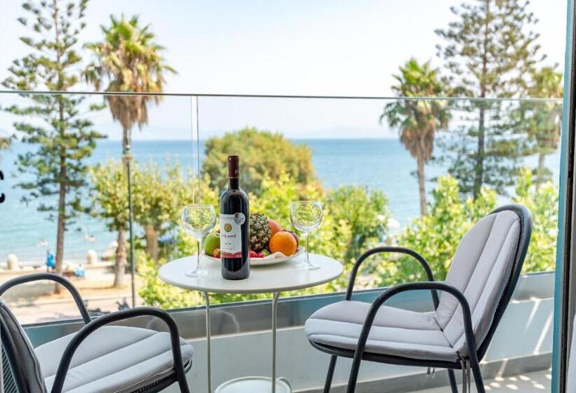 هتل Triton Boutique