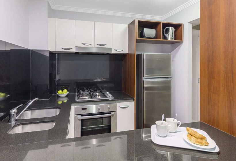 Oaks Brisbane Lexicon Suites