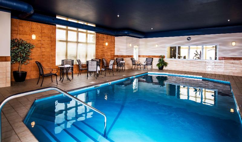 هتل Best Western Plus Moncton