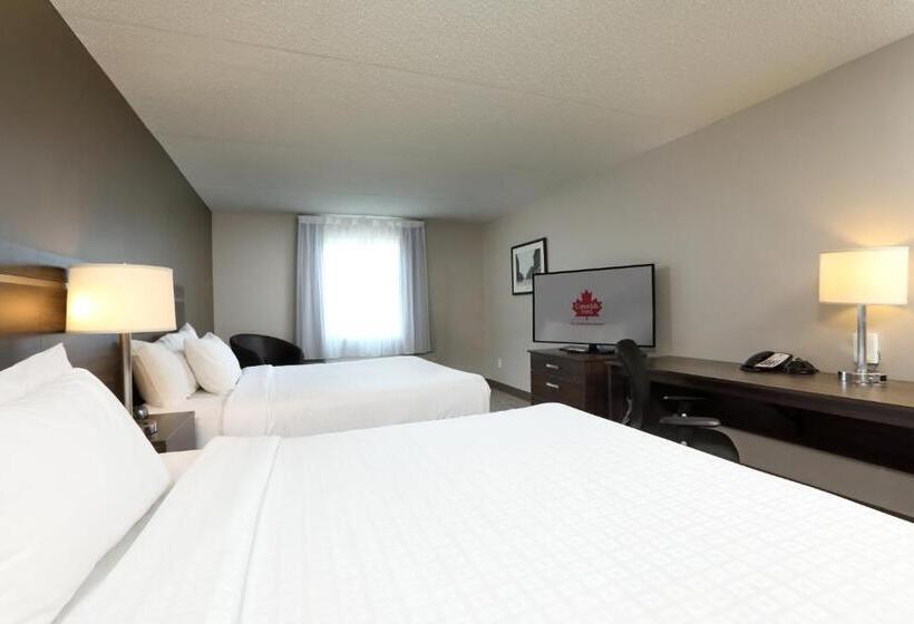 Отель Canad Inns Destination Centre Brandon