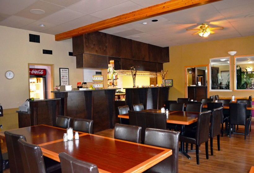 בית מלון כפרי Canadas Best Value Inn & Suites Castlegar