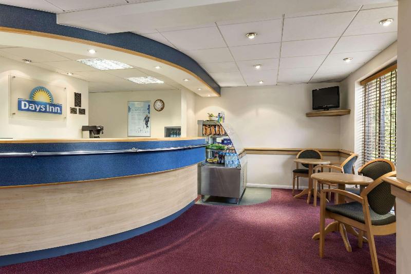 호텔 Days Inn Michaelwood M5