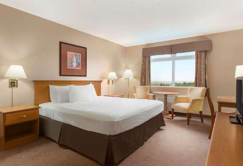 هتل Days Inn By Wyndham Oromocto Conference Centre