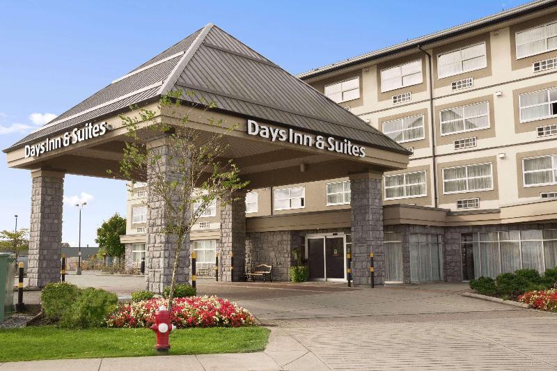 호텔 Days Inn & Suites By Wyndham Langley