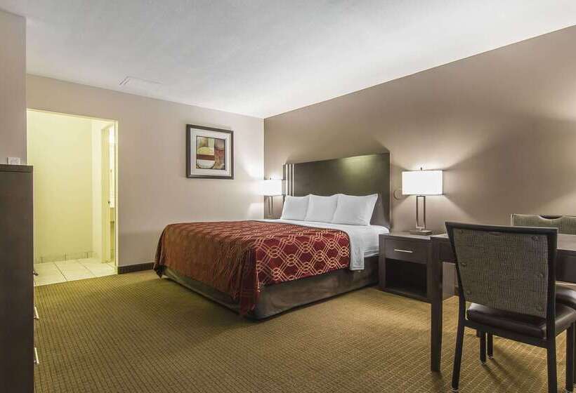 בית מלון כפרי Econo Lodge Inn & Suites