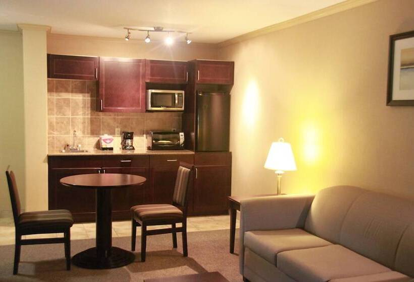 فندق Franklin Suite