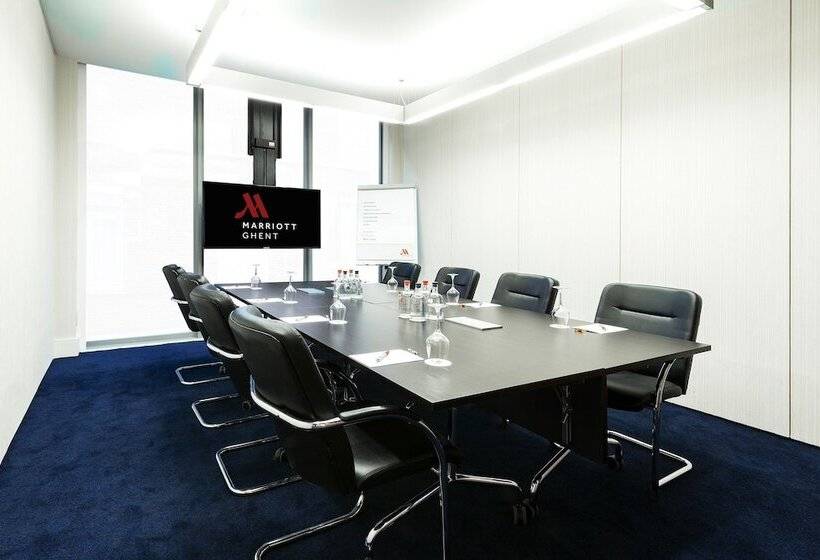 ホテル Ghent Marriott