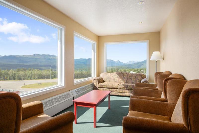 ホテル Grande Cache Inn & Suites
