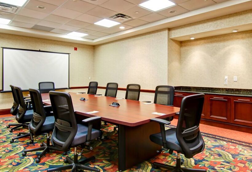 فندق Hilton Garden Inn Toronto/burlington