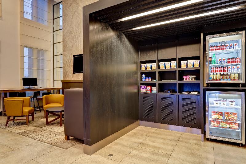 هتل Holiday Inn Express Whitby Oshawa, An Ihg