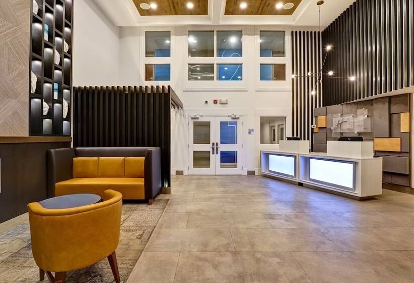 هتل Holiday Inn Express Whitby Oshawa, An Ihg