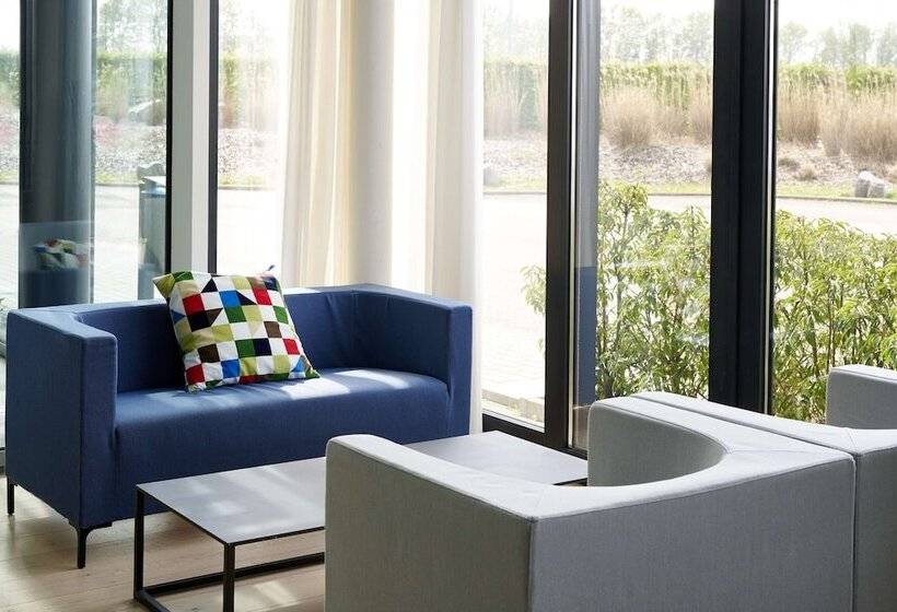 فندق Park Inn By Radisson Liege Airport