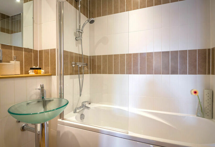 هتل The Postbox By Bridgestreet