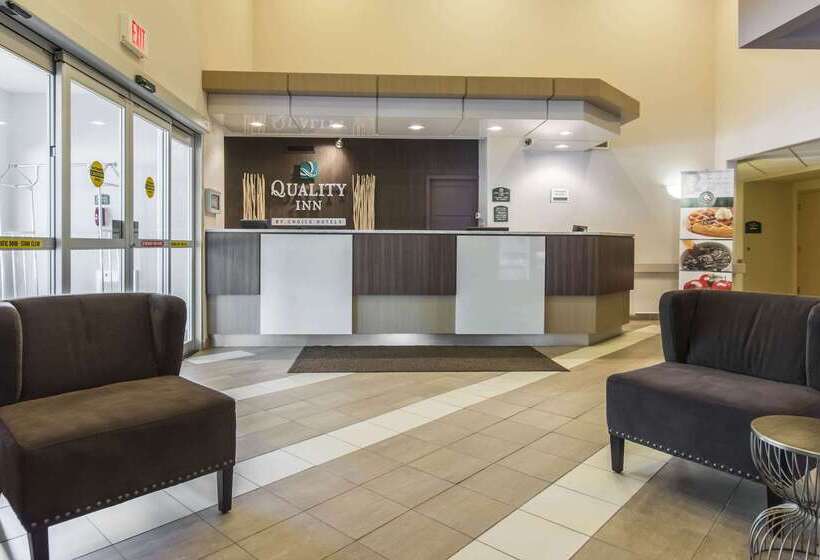 هتل Quality Inn Airport