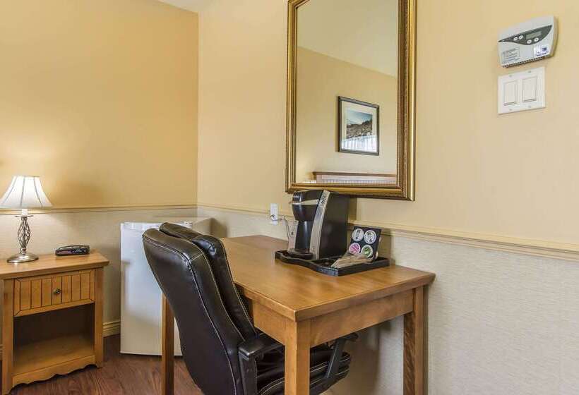 בית מלון כפרי Quality Inn